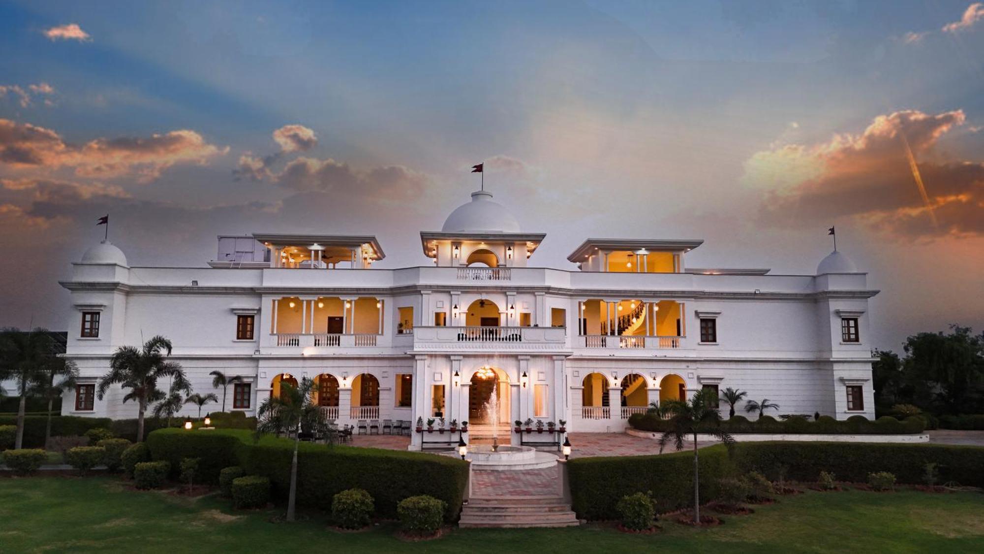 Umaid Farm Resort- A Legancy Vintage Stay In Τζαϊπούρ Εξωτερικό φωτογραφία